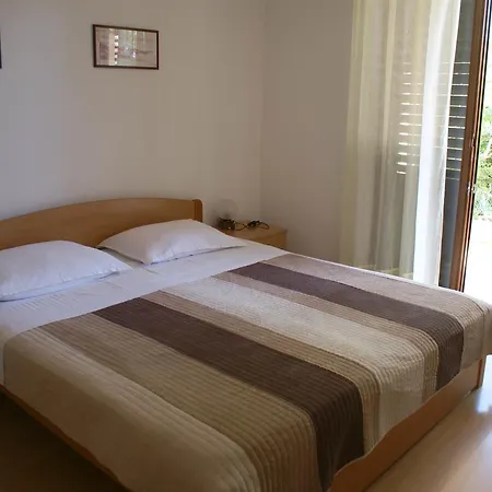 Ana M Apartament *